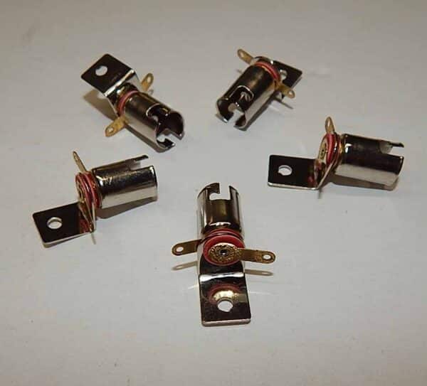 Bayonet Side Mount Miniature Lamp Sockets | 077-5003-00 | moneymachines.com