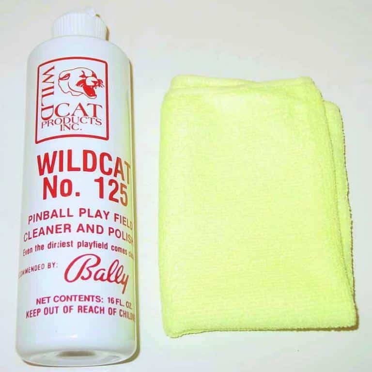 Wildcat 125 Air Hockey Cleaner Polish and Cloth Combo | moneymachines.com