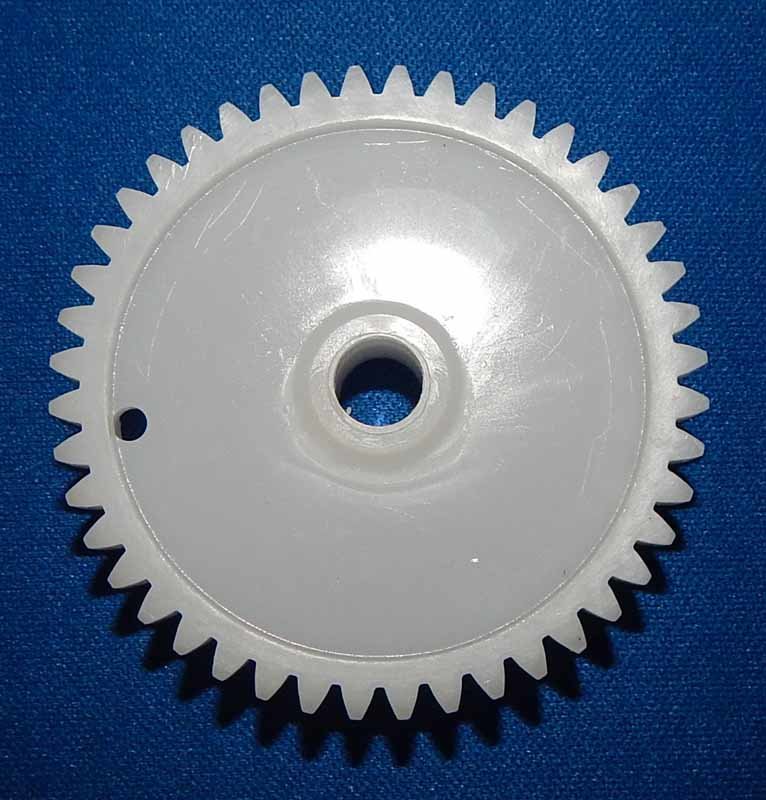 New Gear Reduction Drive Gear For Rowe/AMI CD100 Jukeboxes - #22101501 Back | moneymachines.com
