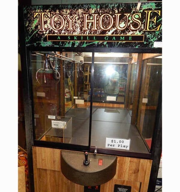 Used Rainbow Toy House Skill Claw Crane Arcade Game Machine | moneymachines.com