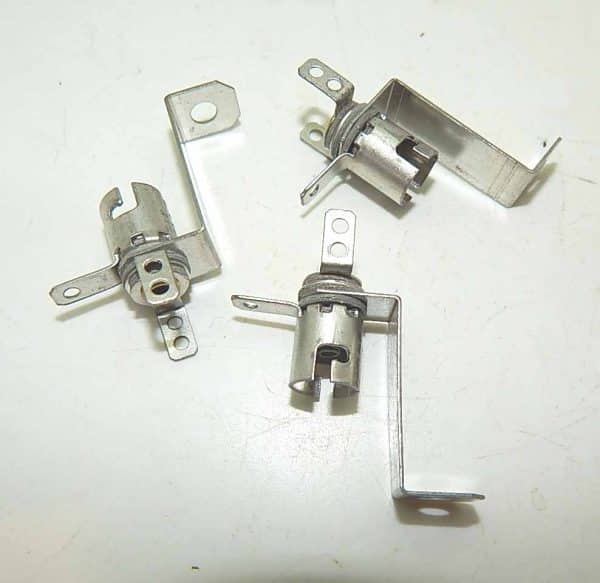 Miniature Bayonet Base 3 Lead Lamp Socket- Long Brackets | Set of 3 | moneymachines.com