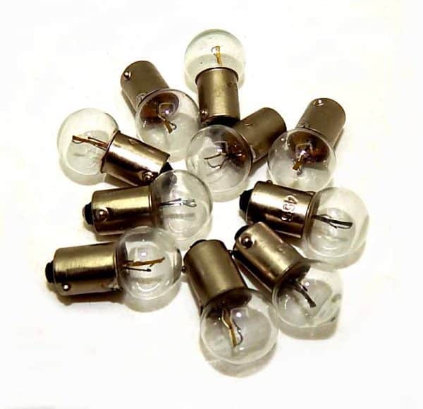 #455 Pinball Blinking Light Bulb 6.3V - Box of 10 | moneymachines.com